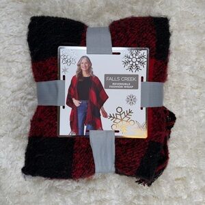 Falls Creek Red and Black Wrap